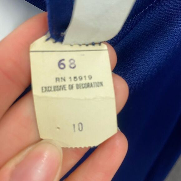 Misc Vintage Dresses - Picture 2 of 3